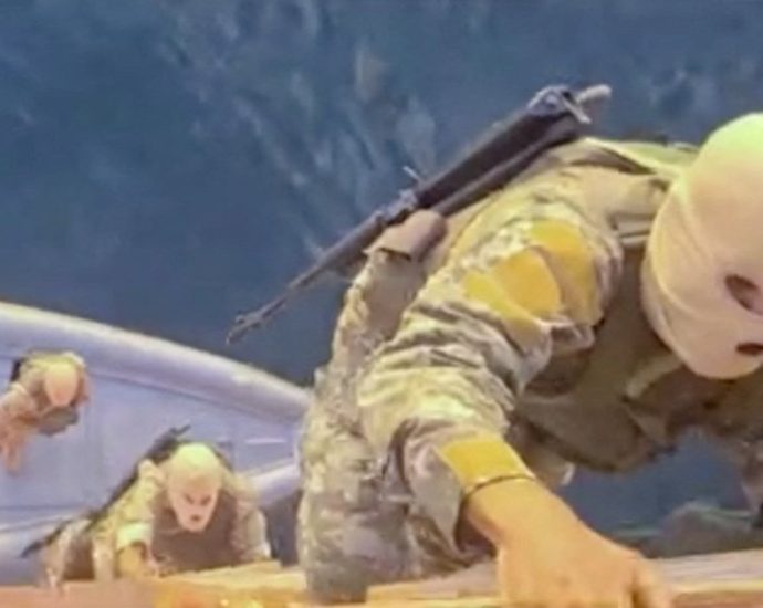 how-iran-raised-hormuz-stakes-by-capturing-ships