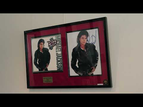 michael-jackson-memorabilia-to-go-up-for-auction-in-france