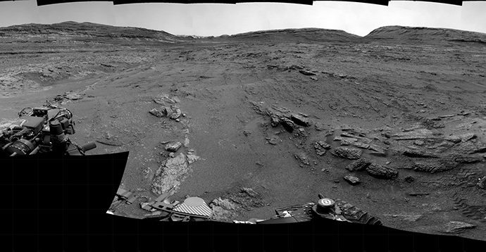 sol-4823:-right-navigation-camera,-cylindrical-projection