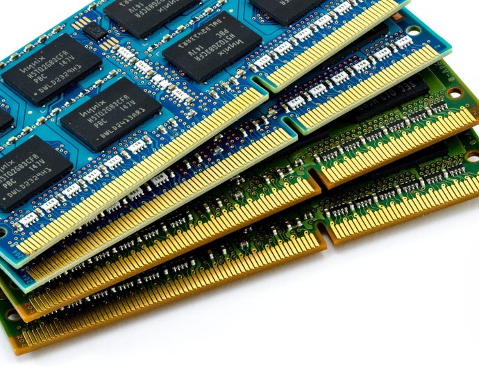 youtuber-has-dimm-idea,-builds-working-dram-in-backyard