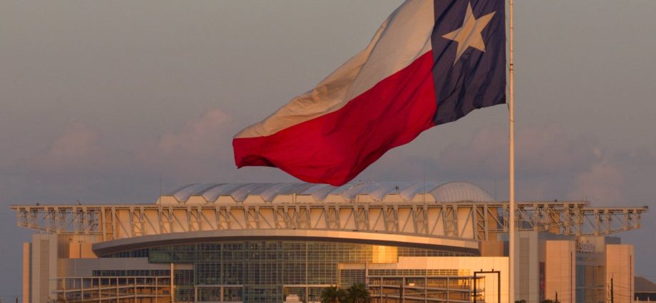 houston-backs-down-on-ice-policy-after-gop-gov.-abbott’s-threat-ahead-of-world-cup