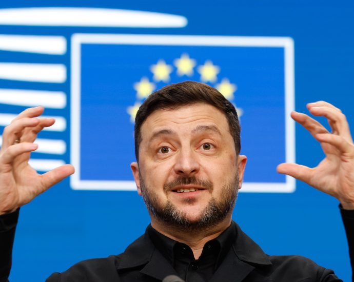 eu-formally-approves-90bn-euro-ukraine-loan-and-new-sanctions-on-russia