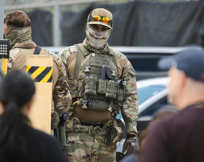 dhs-earmarks-millions-for-smart-glasses-for-immigration-agents