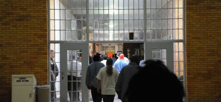 at-this-minnesota-prison,-a-new-housing-experiment-transformed-life-inside