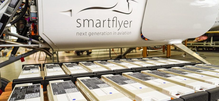 h55-delivers-first-certified-adagio-battery-modules-to-smartflyer’s-sfx1-aircraft-program