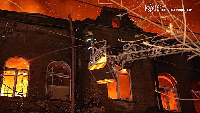 us-still-delivering-weapons-to-ukraine-despite-iran-war,-zelenskyy-says