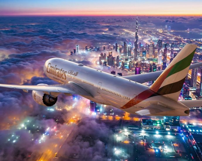 inside-emirates’-boeing-777x-cabin:-what-passengers-gain-&-lose-without-the-airbus-a380