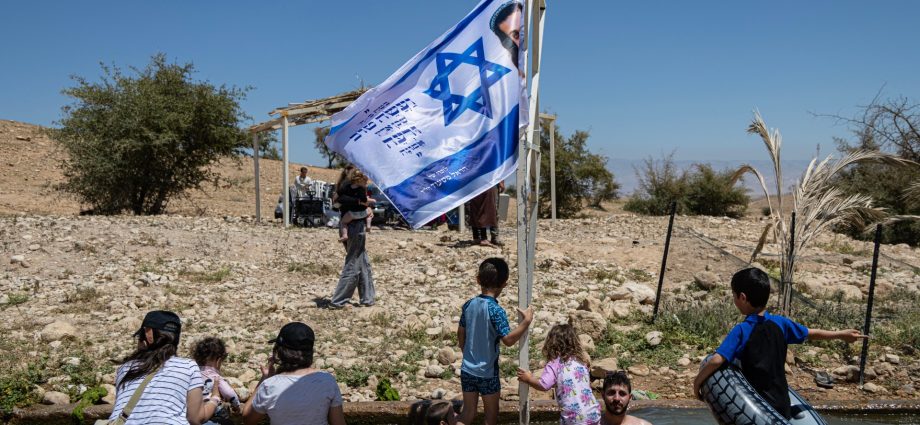 negotiations-that-enable-israel’s-land-grabs