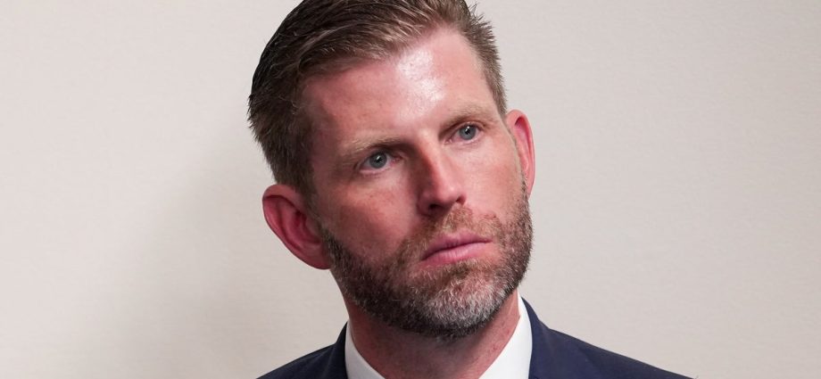 ‘most-corrupt-first-family-of-all-time’:-lawmakers-torch-eric-the-traitor-over-pentagon-deal