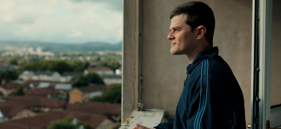 “f*ck-the-queen!”:-tourette’s-as-british-melodrama