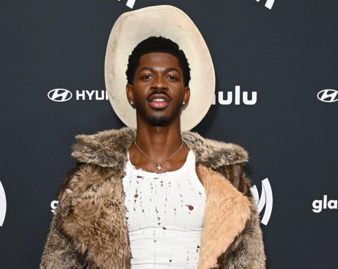 lil-nas-x-rejects-being-a-‘perfect’-role-model-in-raw-interview