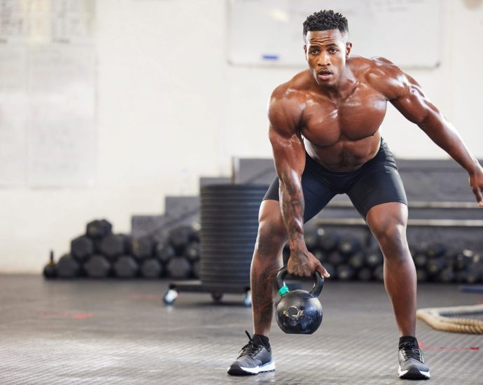 The Best Fundamental Kettlebell Exercises for Beginners to Master