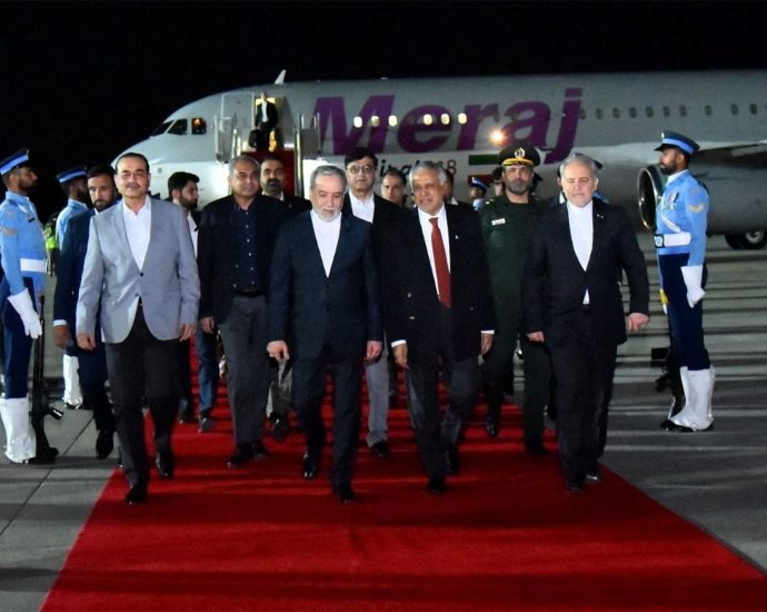 what’s-at-stake-for-iran-and-the-us-in-islamabad?