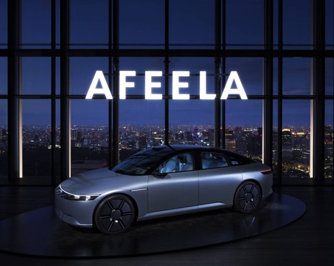 go-for-a-walk,-man:-sony’s-drive-to-create-a-car-parked-by-partner-honda