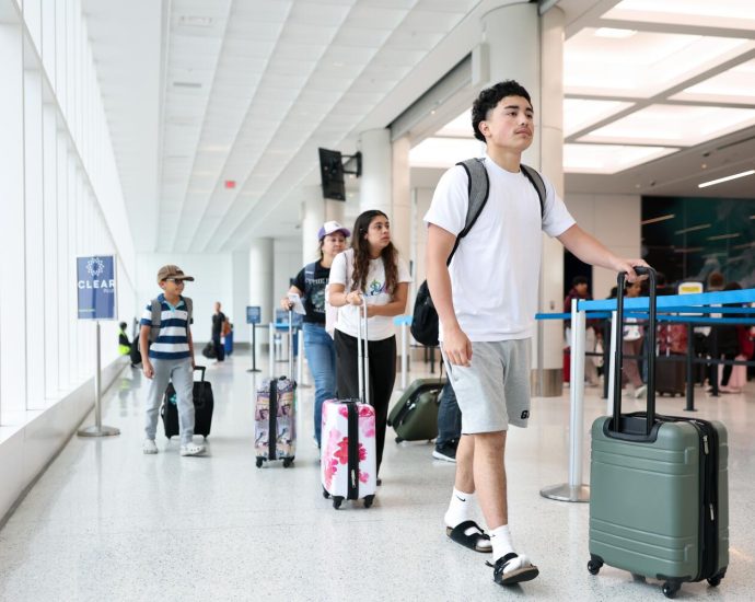 while-california’s-tourism-rallied,-la.-faced-its-worst-year-since-the-pandemic