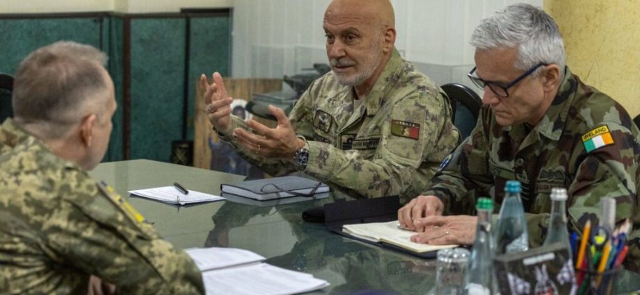 syrskyi:-ukraine’s-strikes-have-cost-russia-$25.5-billion