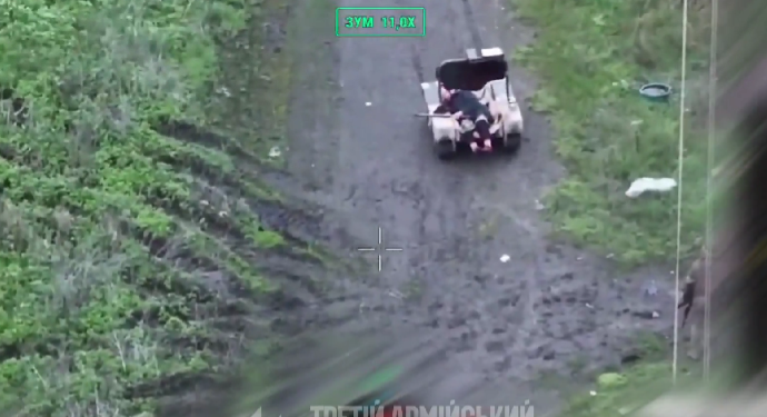 “grandma,-get-on”:-ukrainian-robot-carried-77-year-old-from-grey-zone-near-lyman-(video)