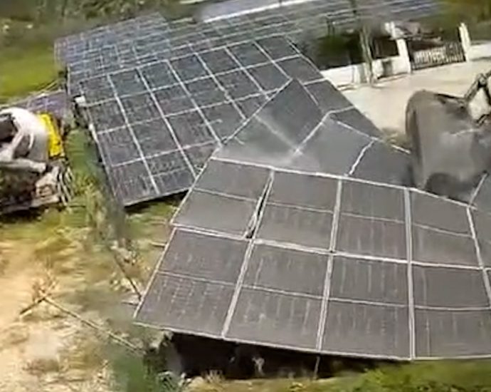 israel-destroys-solar-panels-in-south-lebanon