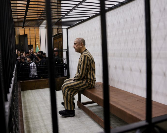 syria-puts-first-assad-era-official-on-trial-in-damascus