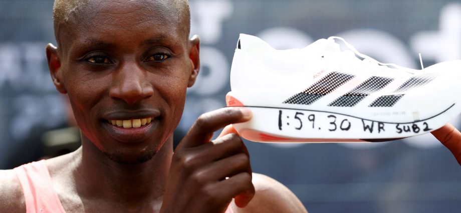 sebastian-sawe-breaks-london-marathon-record-with-first-run-under-two-hours