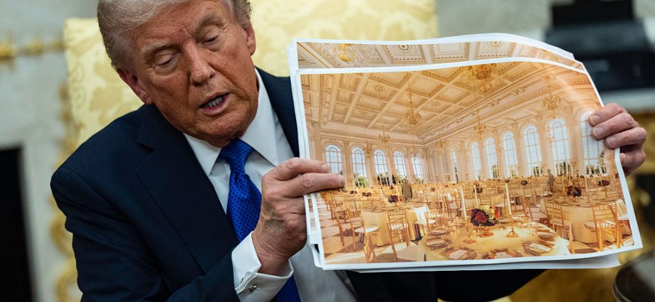 “cannot-be-built-fast-enough”:-the-traitor-uses-shooting-to-stump-for-white-house-ballroom