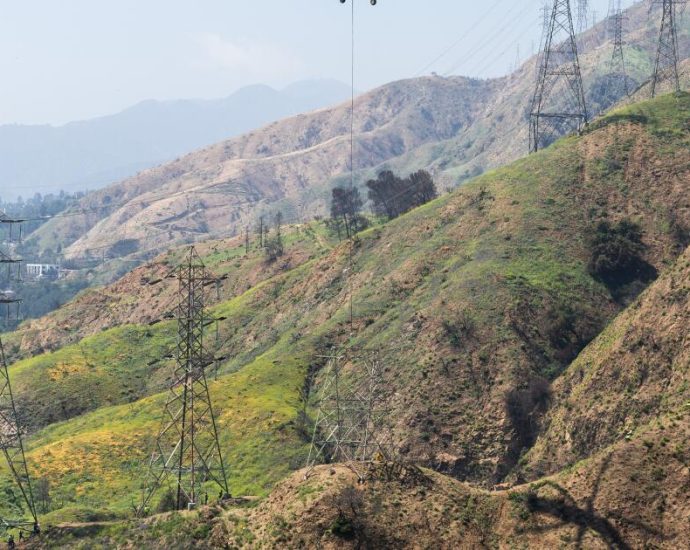 their-homes-burned-in-the-eaton-fire.-why-edison-has-kept-information-about-the-fire-under-wraps