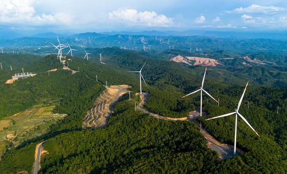 renewables-rising,-part-2:-seeking-stability-amid-volatile-fossil-fuel-markets