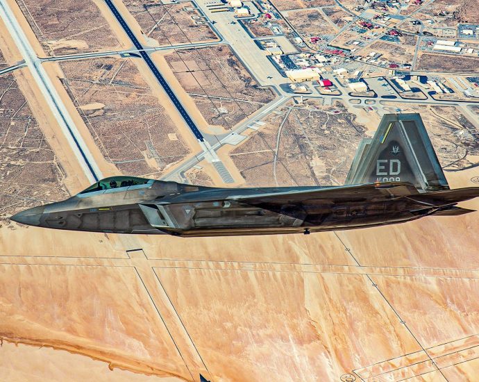 the-5-largest-us-military-airfields-by-runway-length