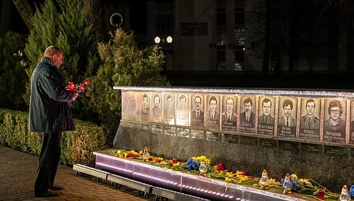 on-40th-chernobyl-disaster-anniversary,-zelenskyy-accuses-russia-of-committing-‘nuclear-terrorism’