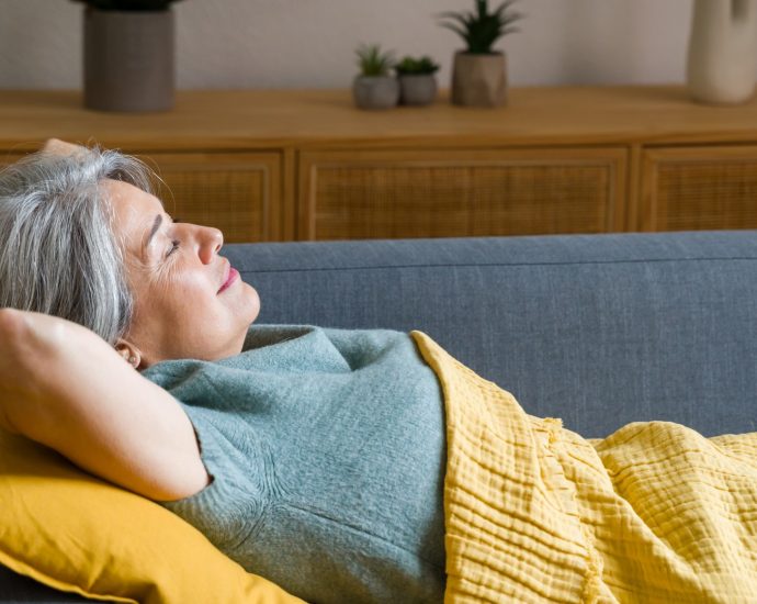 power-naps-or-warning-signs?-study-raises-red-flags-for-frequent-nappers