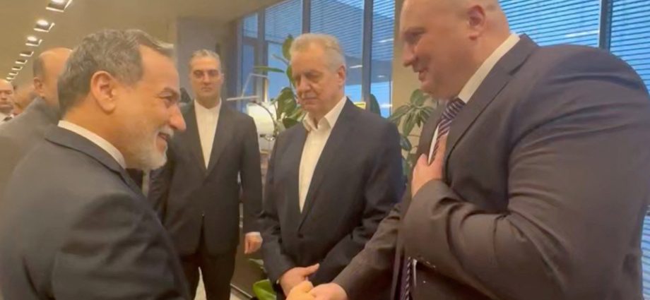 iran’s-top-diplomat-in-russia-as-tehran-intensifies-efforts-to-end-the-war