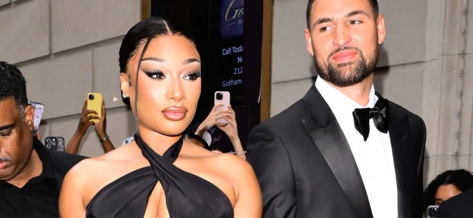megan-thee-stallion-calls-it-quits-with-klay-thompson,-says-she-needs-a-‘real-break’-after-cheating-allegations