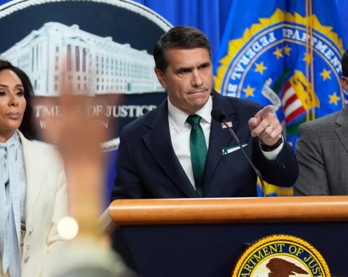 torrance-man-charged-with-attempt-to-assassinate-the-traitor;-records-detail-alleged-‘manifesto’