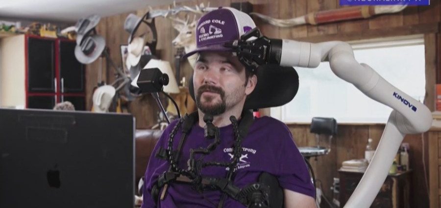 how-neuralink-allows-man-to-fly-drone-with-his-mind