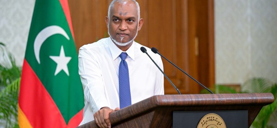 maldives-police-raid-news-outlet-over-report-alleging-president’s-affair