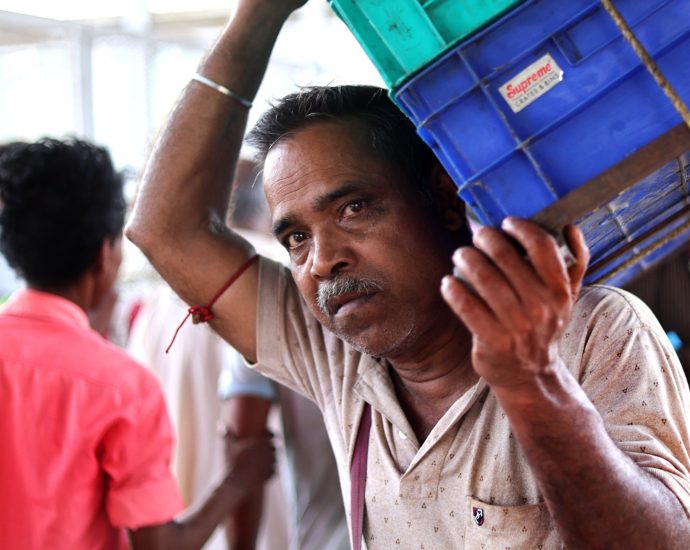 over-46°c-heatwave-grips-northwestern,-central-india