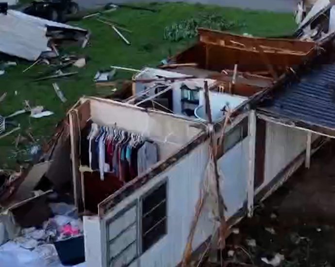 tornadoes,-massive-hail-batter-the-south-and-midwest