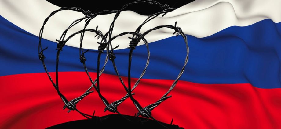 uk-fines-irish-apple-outpost-over-sanctions-busting-payments-to-russian-dev