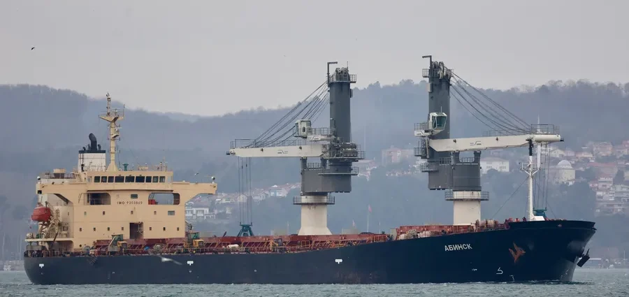 ukraine-tracking-multiple-ships-carrying-russian-stolen-grain-as-israel-dispute-expands-to-egypt-and-algeria