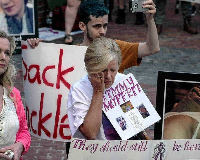 us-opioid-crisis:-families-speak-out-after-purdue-pharma-sentencing