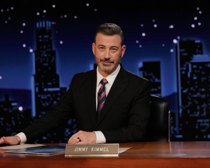 the-traitor-makes-fools-of-media-with-renewed-attack-on-jimmy-kimmel