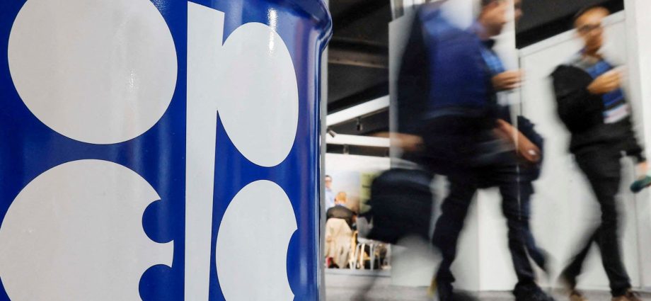 uae-quits-opec:-what-that-means-for-the-gulf,-energy-markets-and-beyond