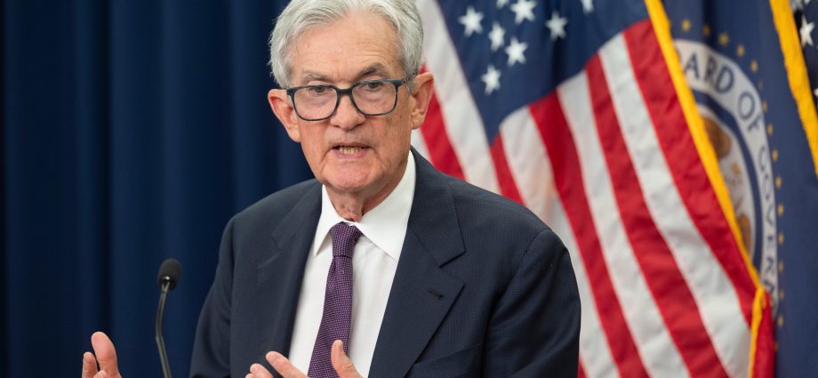 fed-keeps-interest-rates-unchanged.-what-does-that-mean-for-you?