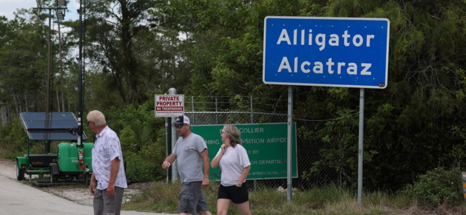 in-florida,-alligator-alcatraz-remains-open-among-sacred-miccosukee-lands