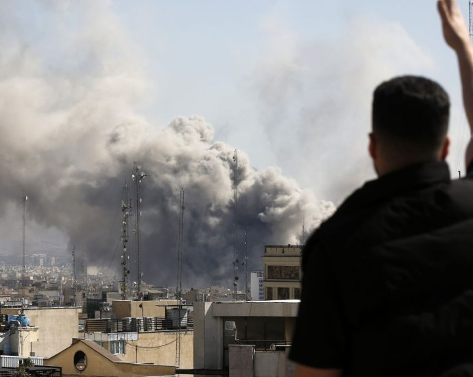 the-us-military-has-a-plan-to-restart-iran-negotiations:-more-bombs