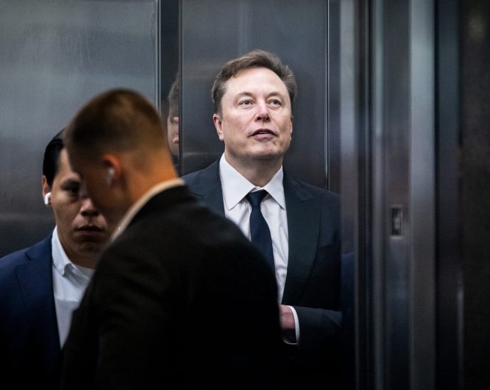 in-musk-v.-altman-case,-judge-warns-lawyers-that-ai-itself-is-not-on-trial