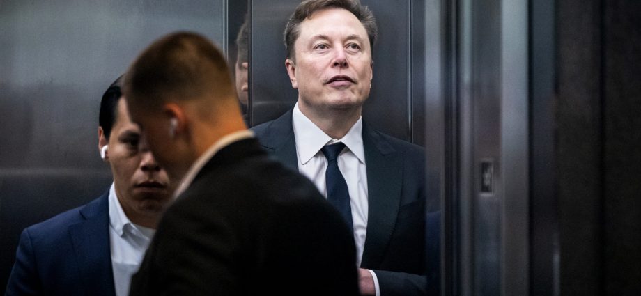 in-musk-v.-altman-case,-judge-warns-lawyers-that-ai-itself-is-not-on-trial