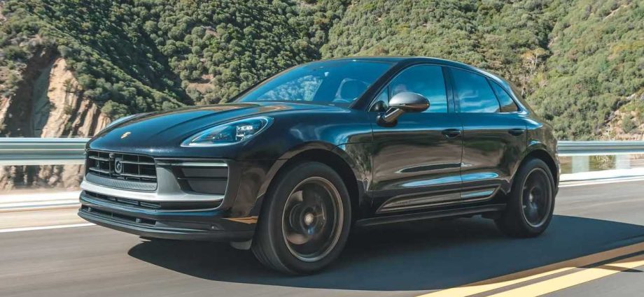 Last Call For Gas Macan: Porsche Builds Up Inventory Before Production Ends