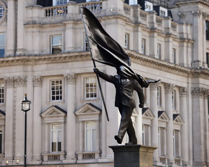new-banksy-sculpture-appears-to-show-politician-blinded-by-his-own-flag