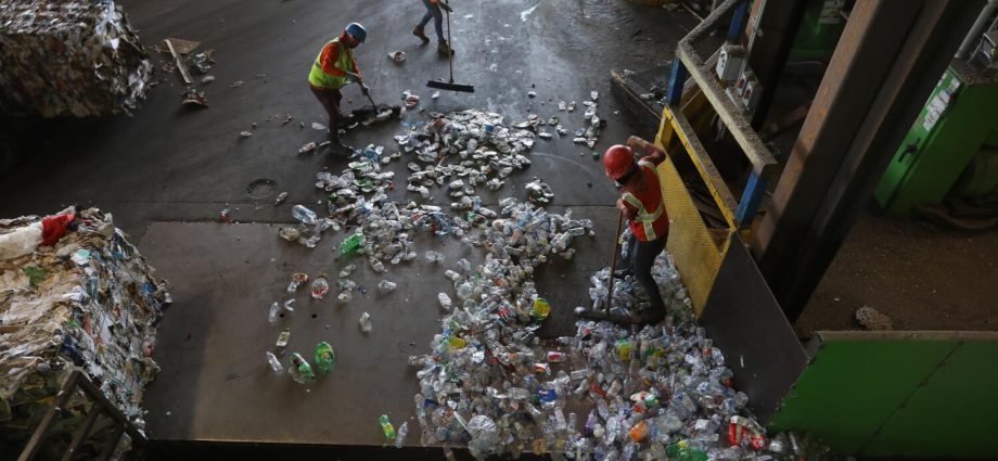 recycled-plastics-industry-gets-unexpected-boost-from-iran-war